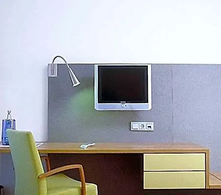Overnight Tagungshotel Im Abz فندق