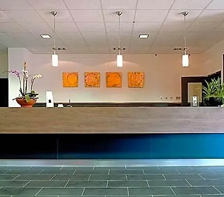 فندق Overnight Tagungshotel Im Abz كيربن