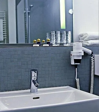 Overnight Tagungshotel Im Abz فندق