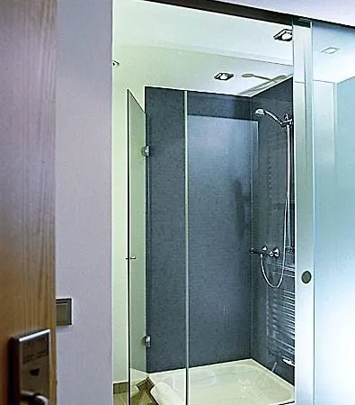 فندق Overnight Tagungshotel Im Abz 3*